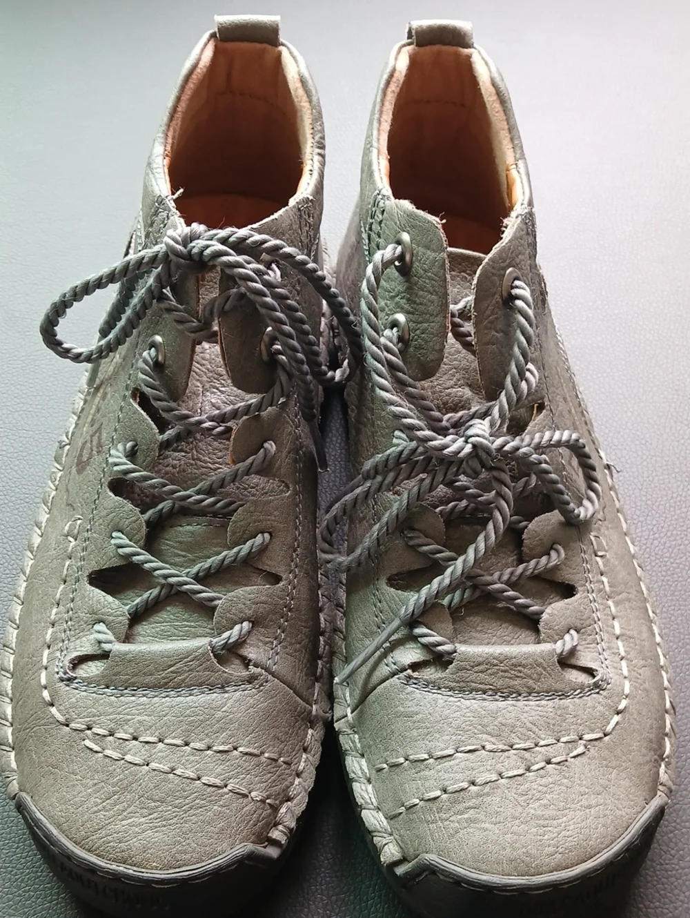 Men's Casual Chukka Boots in Gray with Rope Laces Alcubieree Brand